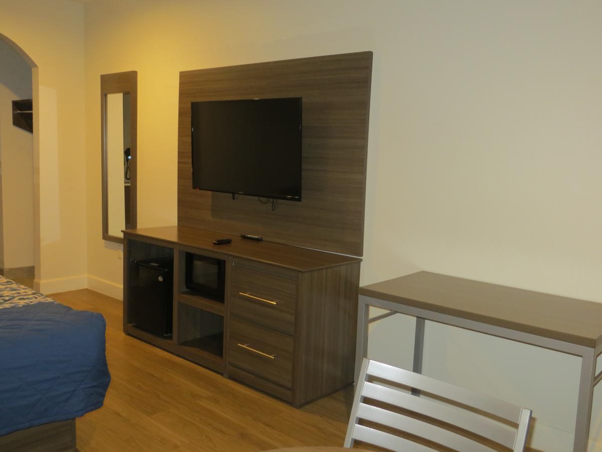 Palace Inn Richey Road Хюстън Екстериор снимка